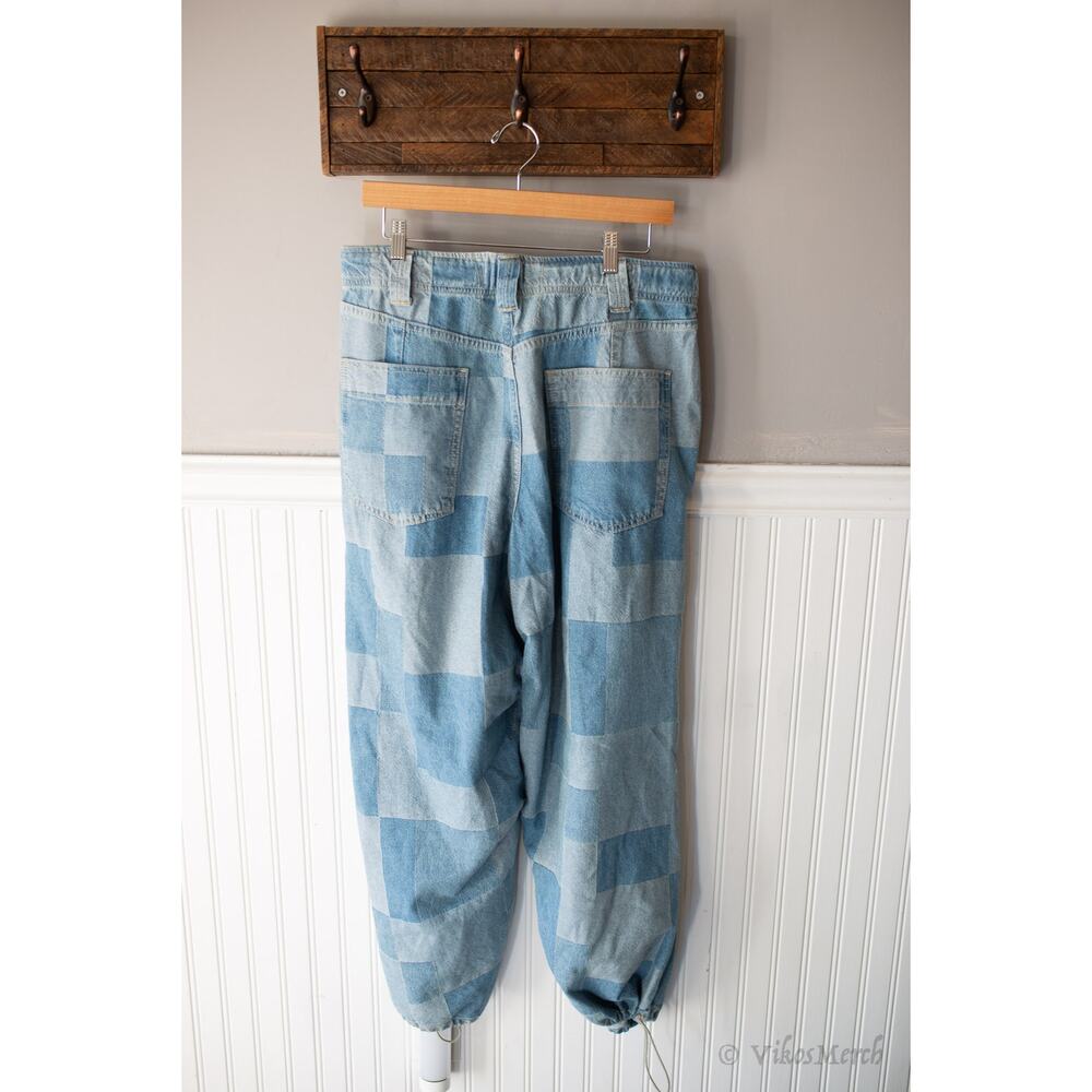 Free People We The Free Newbies Slouchy Jeans Large NEW - Picture 5 of 6